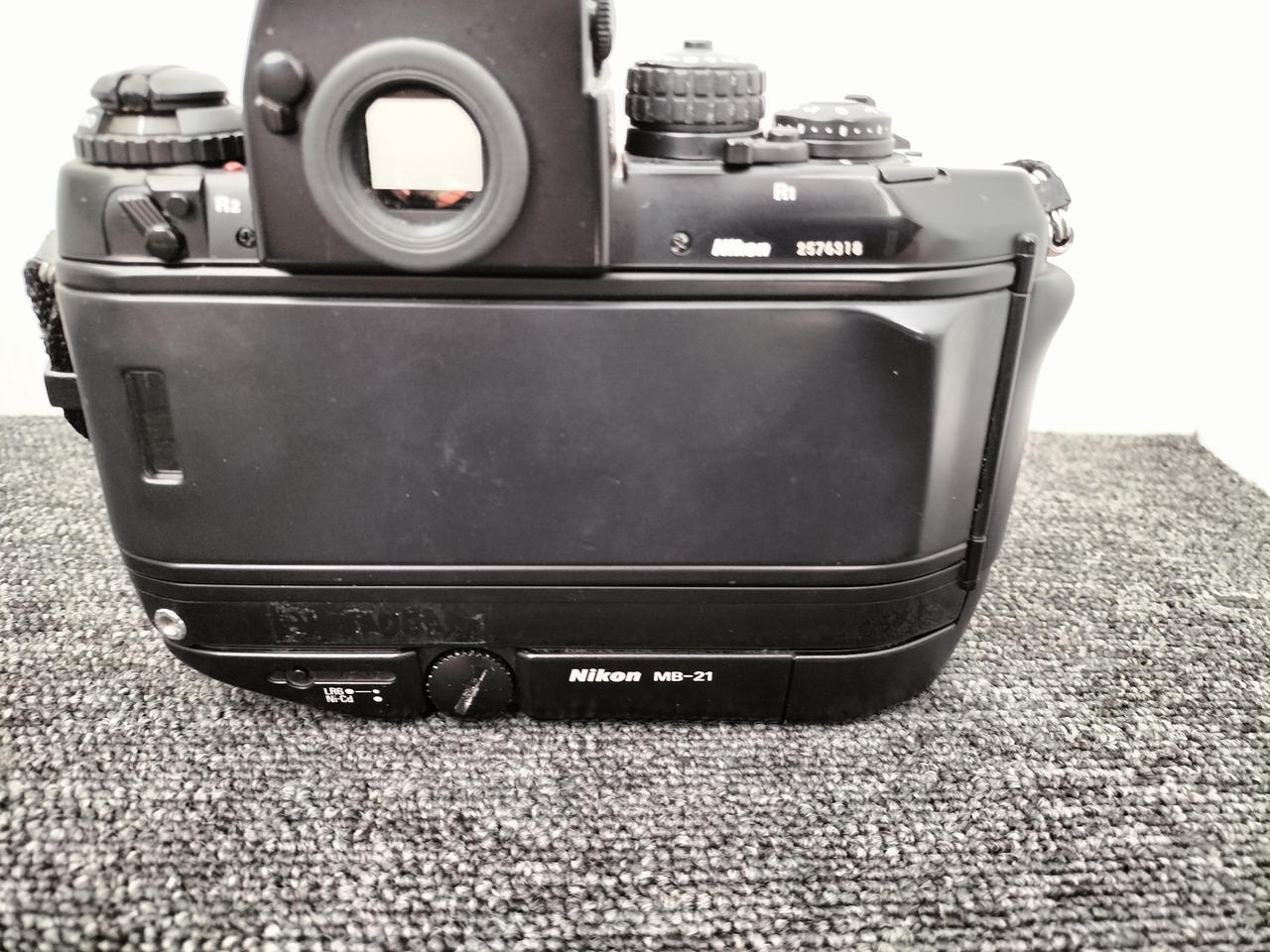 【値下げ】Nikon フィルム一眼 動作品 純正ケース付 ニコン(NIKON)|フィルム一眼レフ|【ハードオフ公式通販】オフモール
