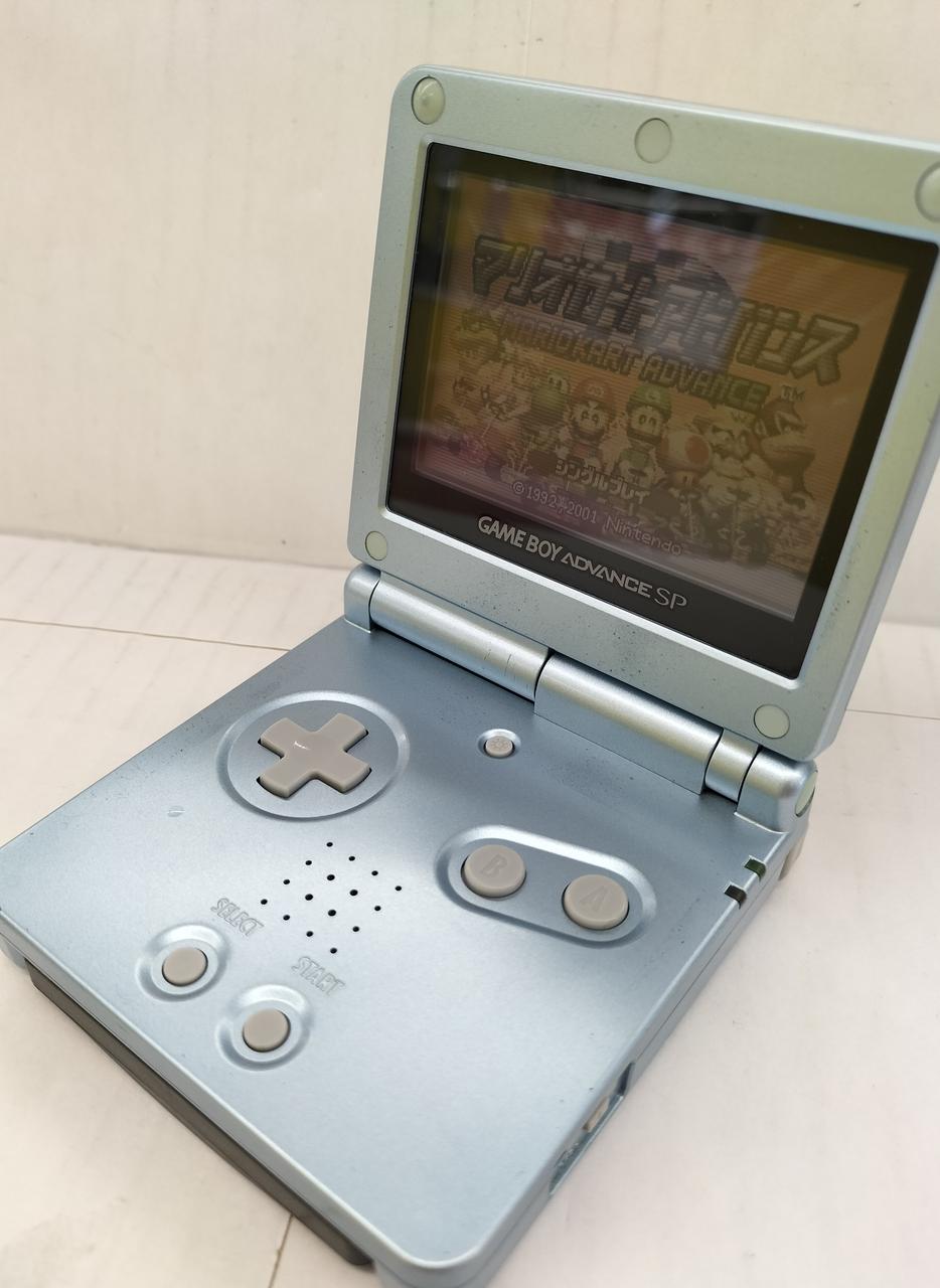 ゲームソフトは付属しません