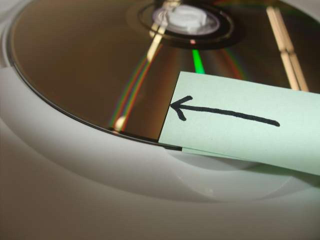 写真には写りにくいですがキズあり