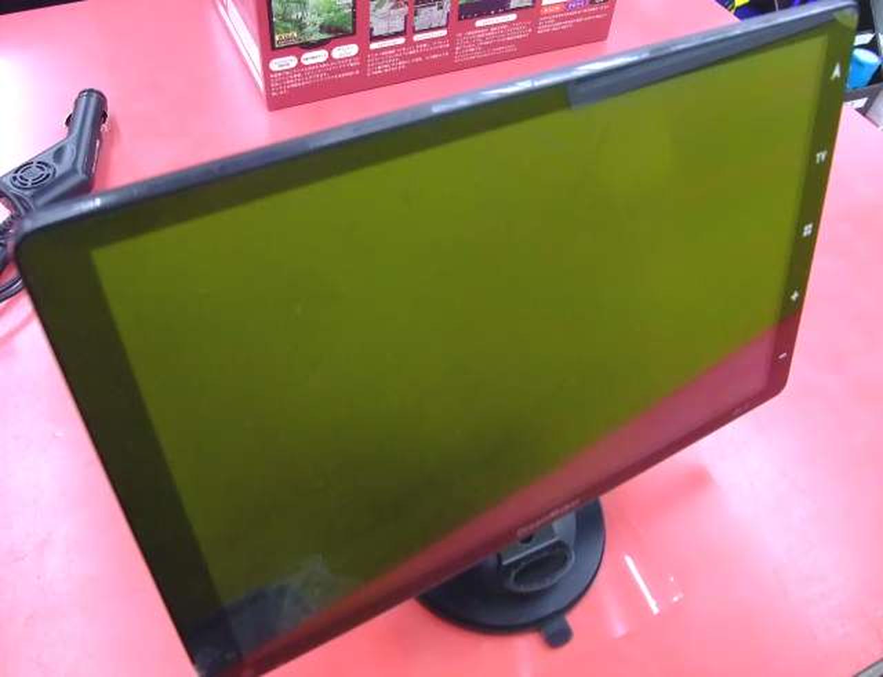 フィルム上、キズ汚れ多数あり
