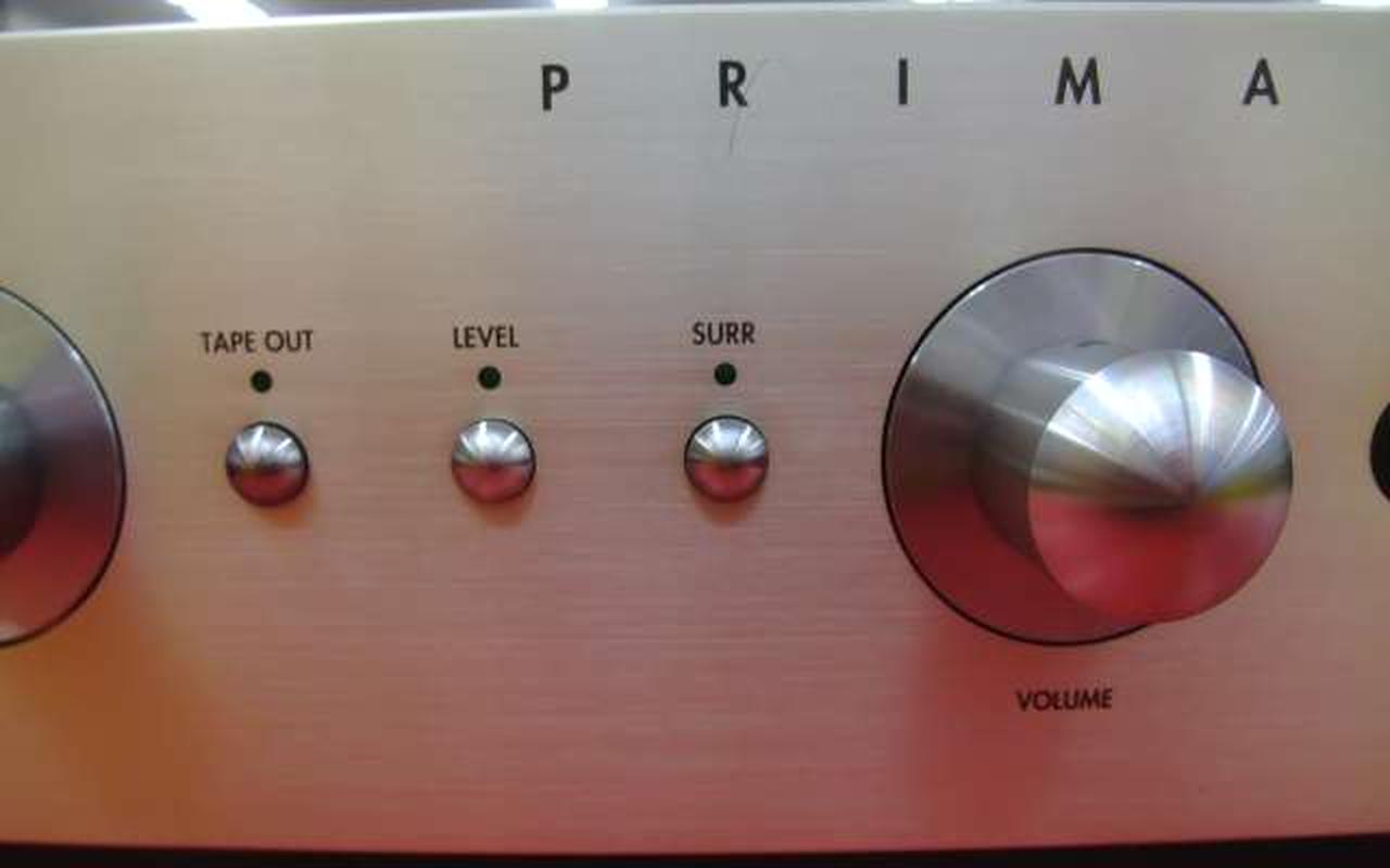 中央　きずあり