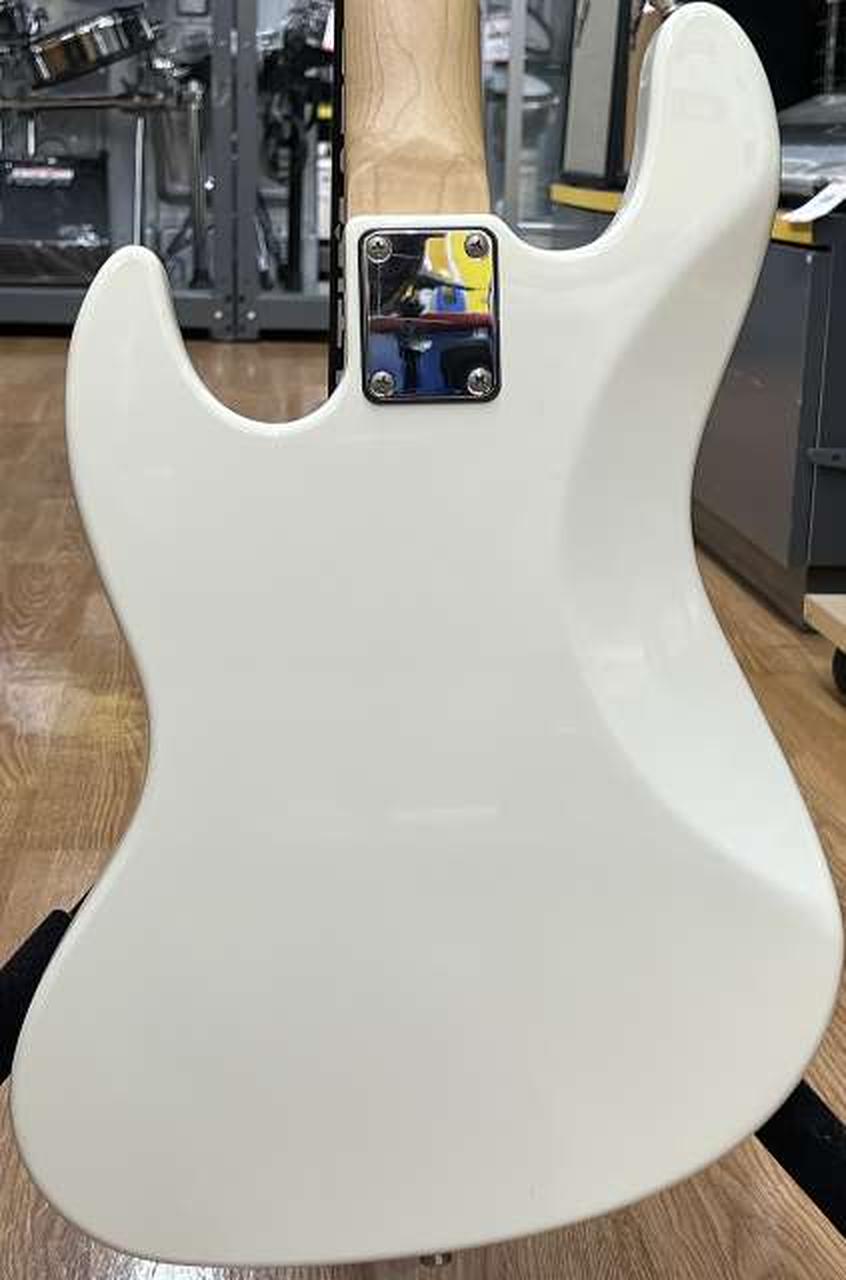 Bacchus WJB-330R ジャズベース タイプ ホワイト 10982】Bacchus WJB-330R ジャズベース タイプ ホワイト Bacchus