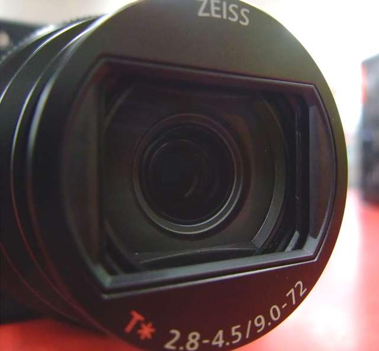 レンズ内ほこり