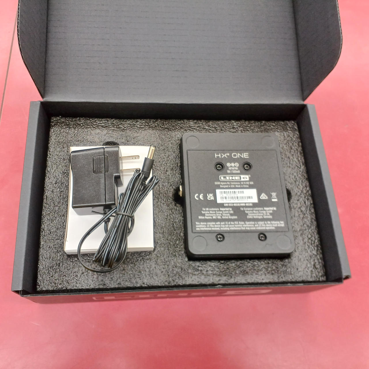 新品同様 LINE6 HX ONE マルチエフェクター　元箱取説付 数量限定特価] LINE6 HX One マルチエフェクター ラインシックス