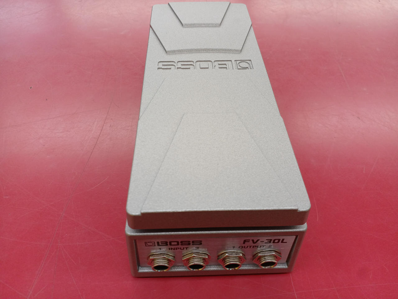 BOSS FV-30L ボリュームペダル　美品 BOSS FV-30L ボリュームペダル ロー・インピーダンス用FV30L