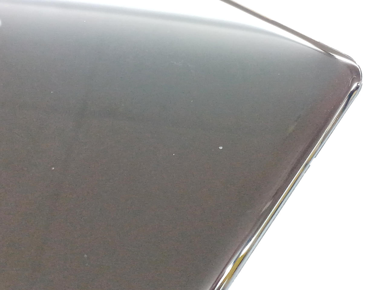 画面小キズあり