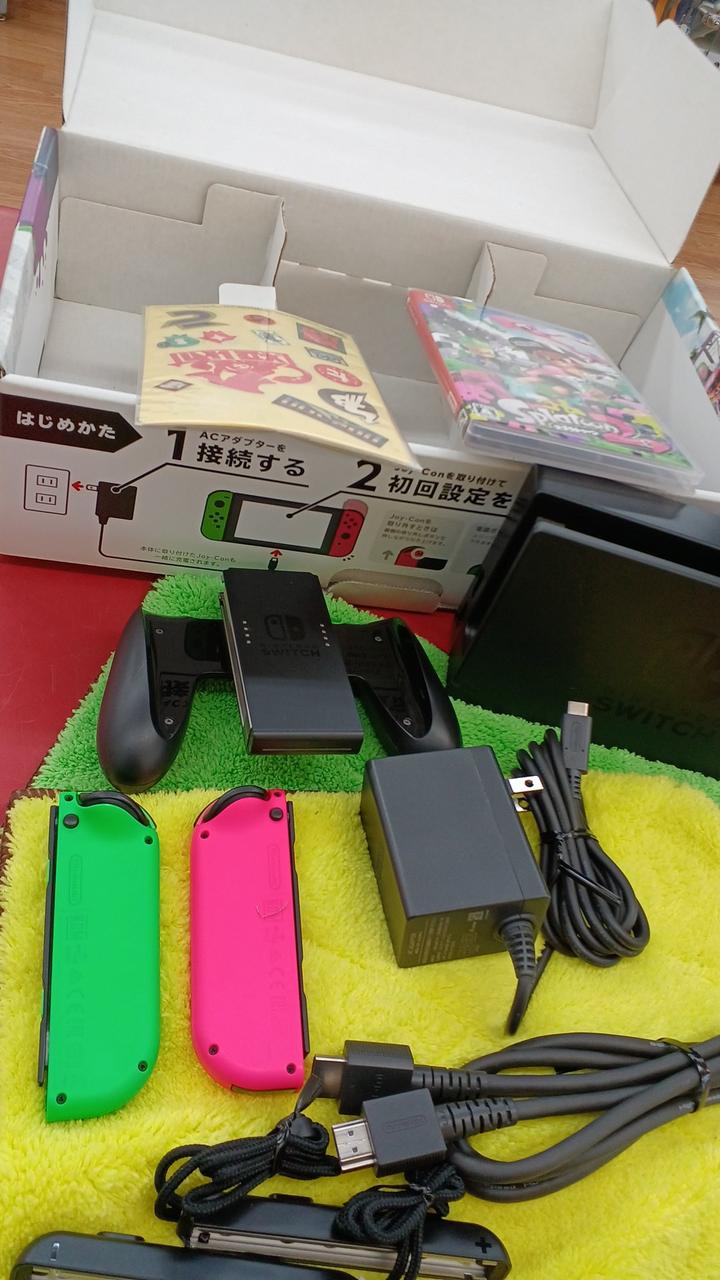 ニンテンドウ(NINTENDO)|Nintendo Switch本体 スプラトゥーン2