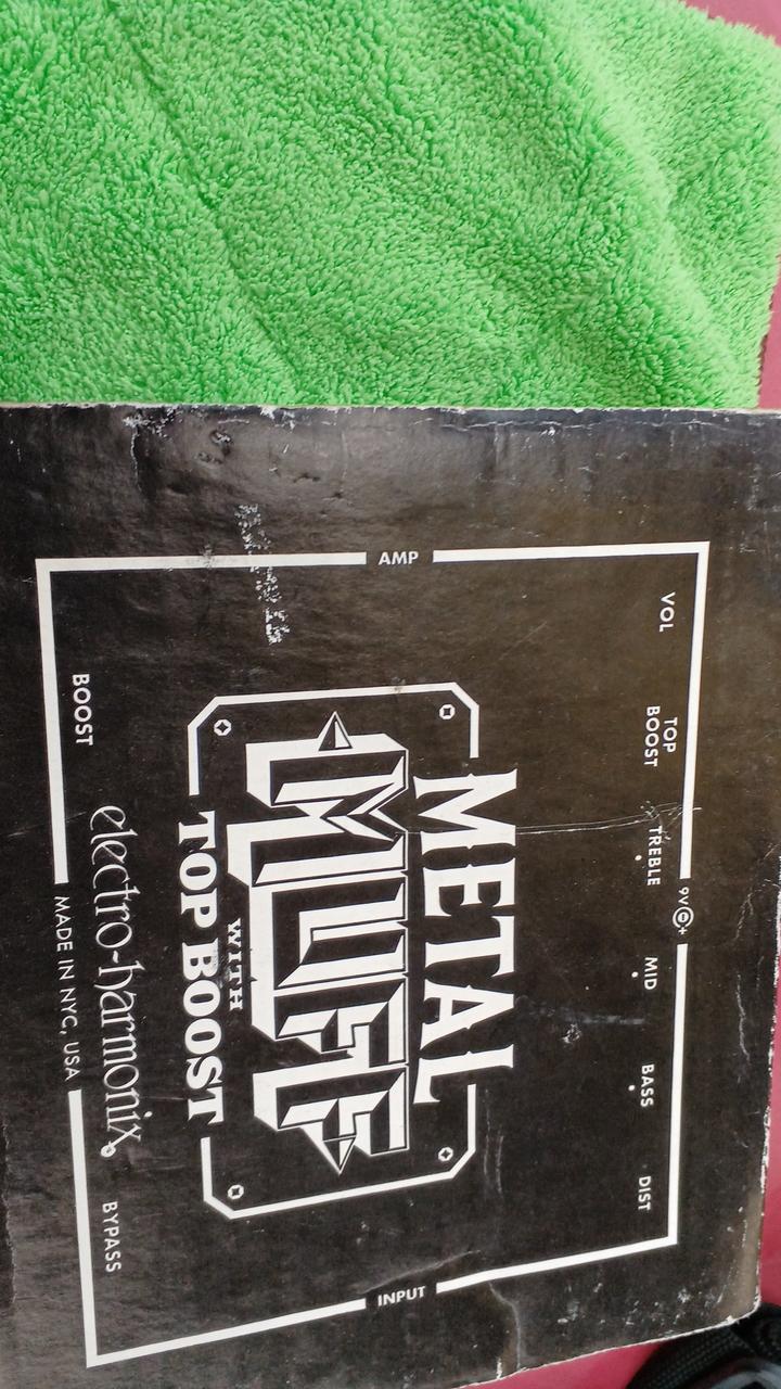 外箱傷みあり
梱包材無し