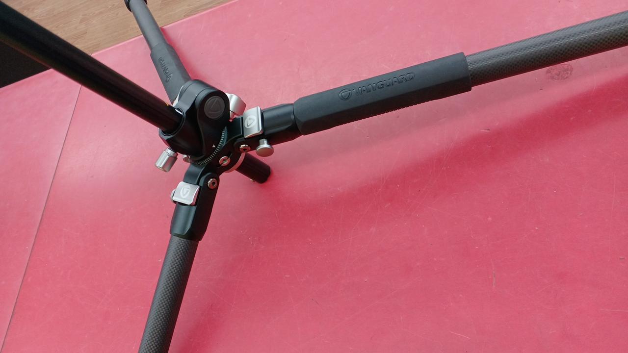 開脚角度は
こんな感じです。