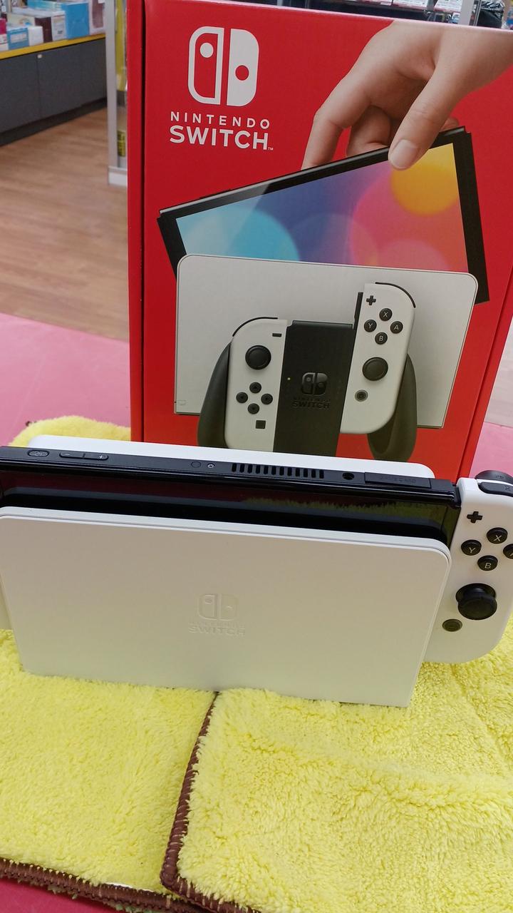 現状渡しの
中古品です