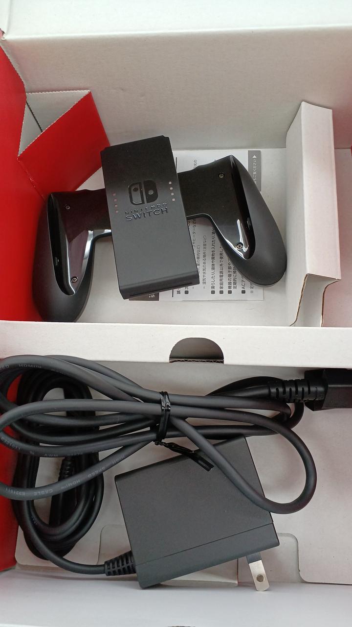 付属品はこんな感じです。