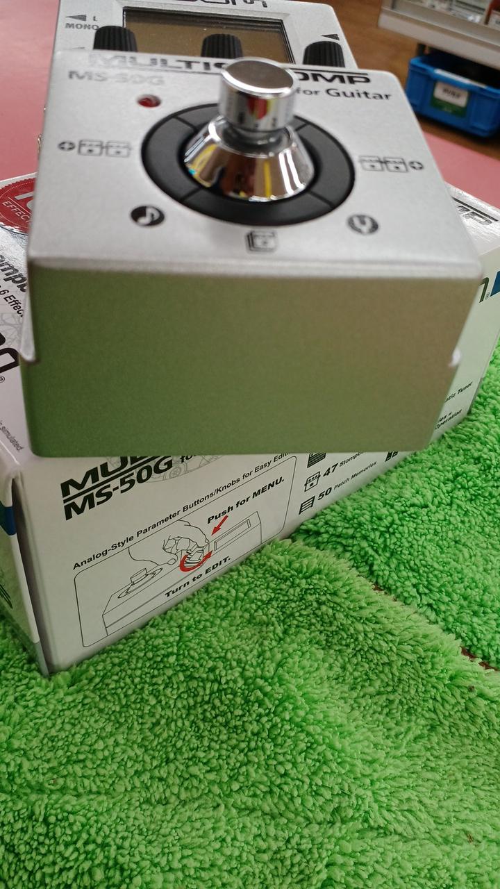 小キズあります