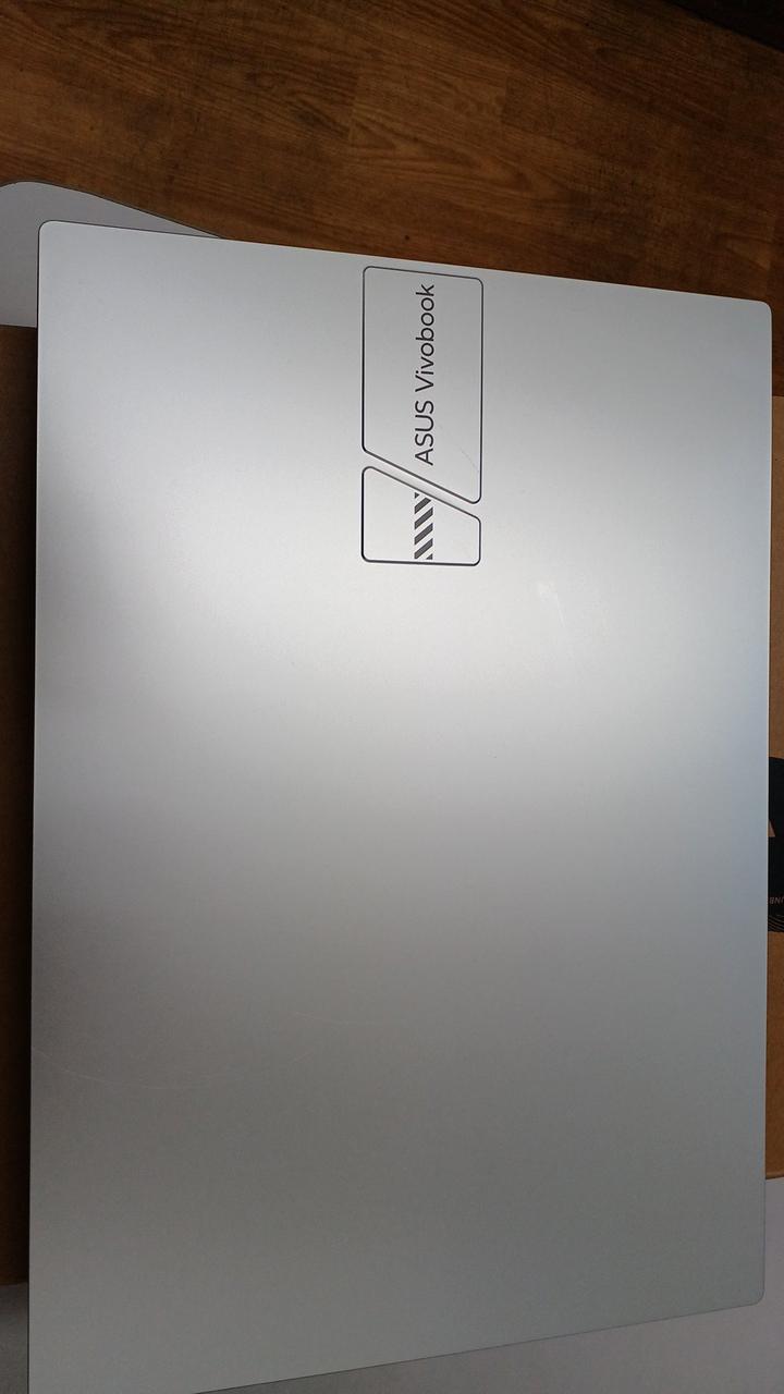 小キズあります