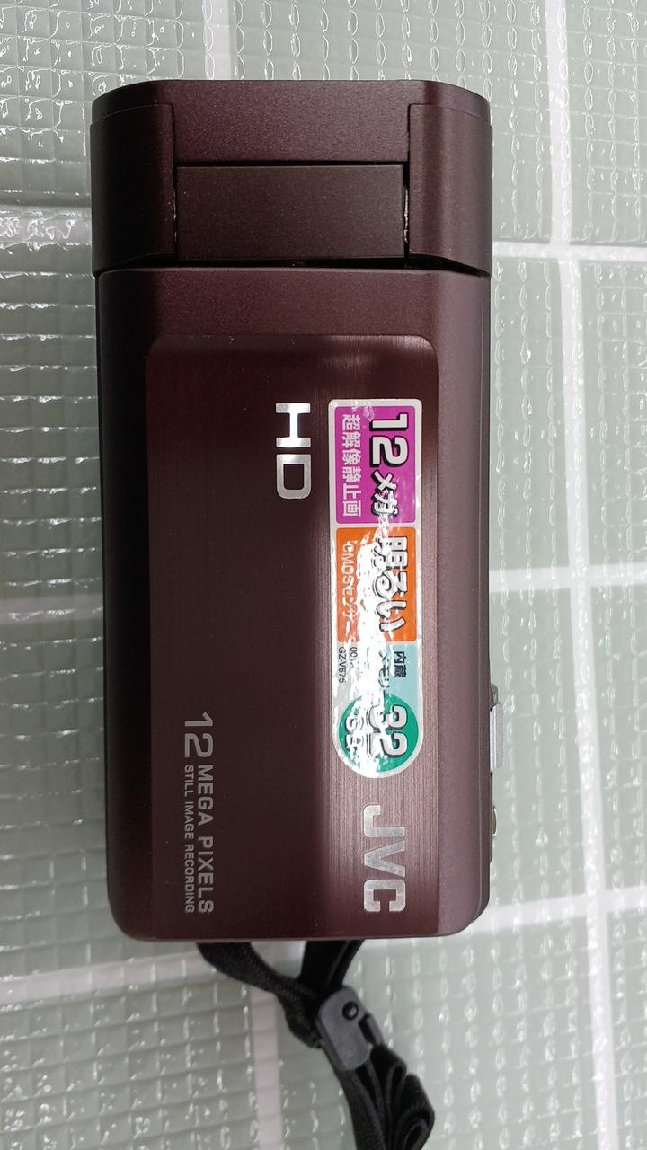 小キズ程度あります