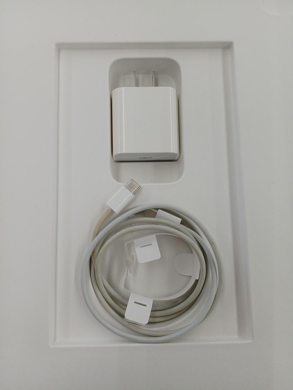 ケーブル汚れあり