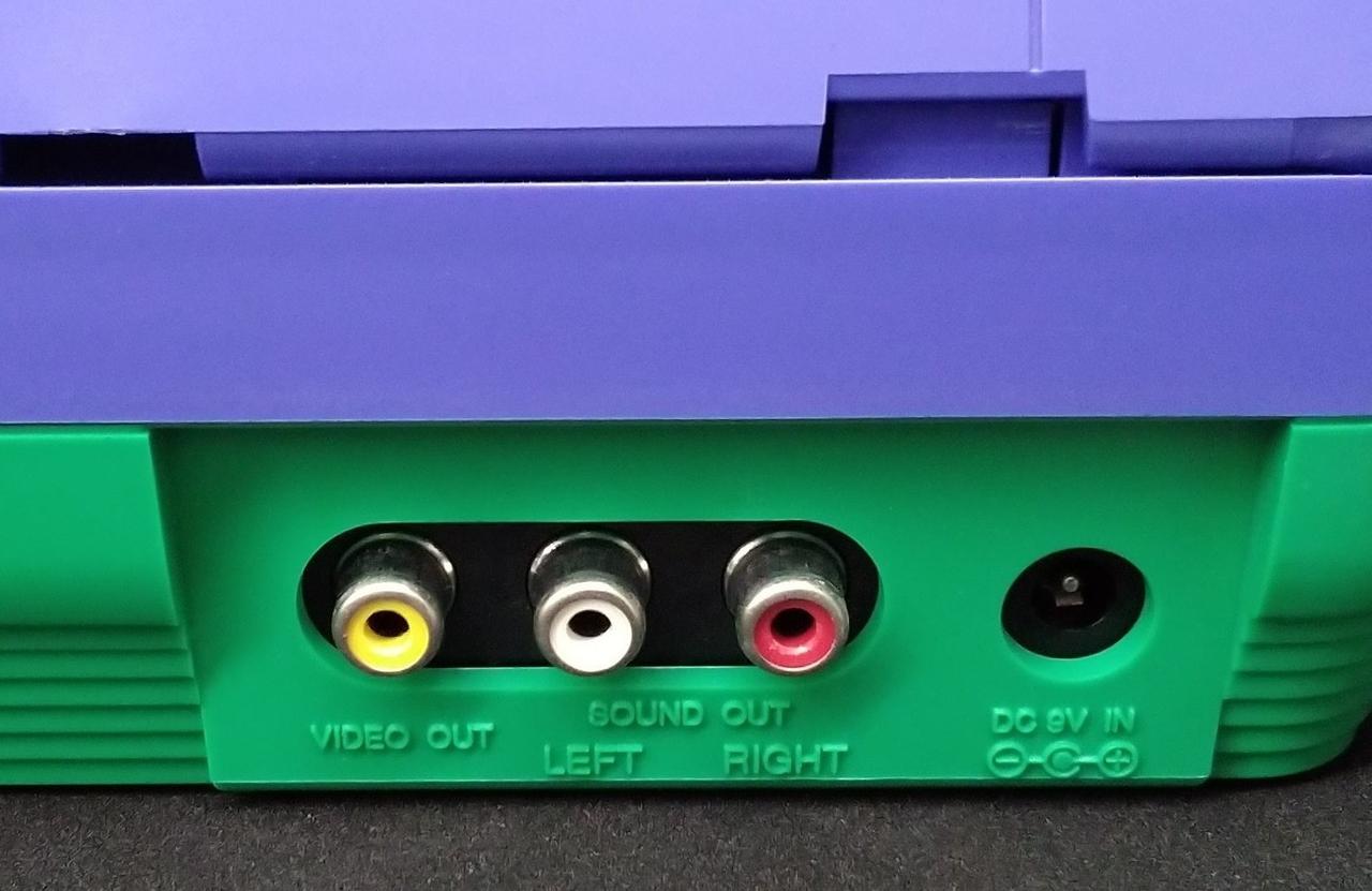 本体の端子です。