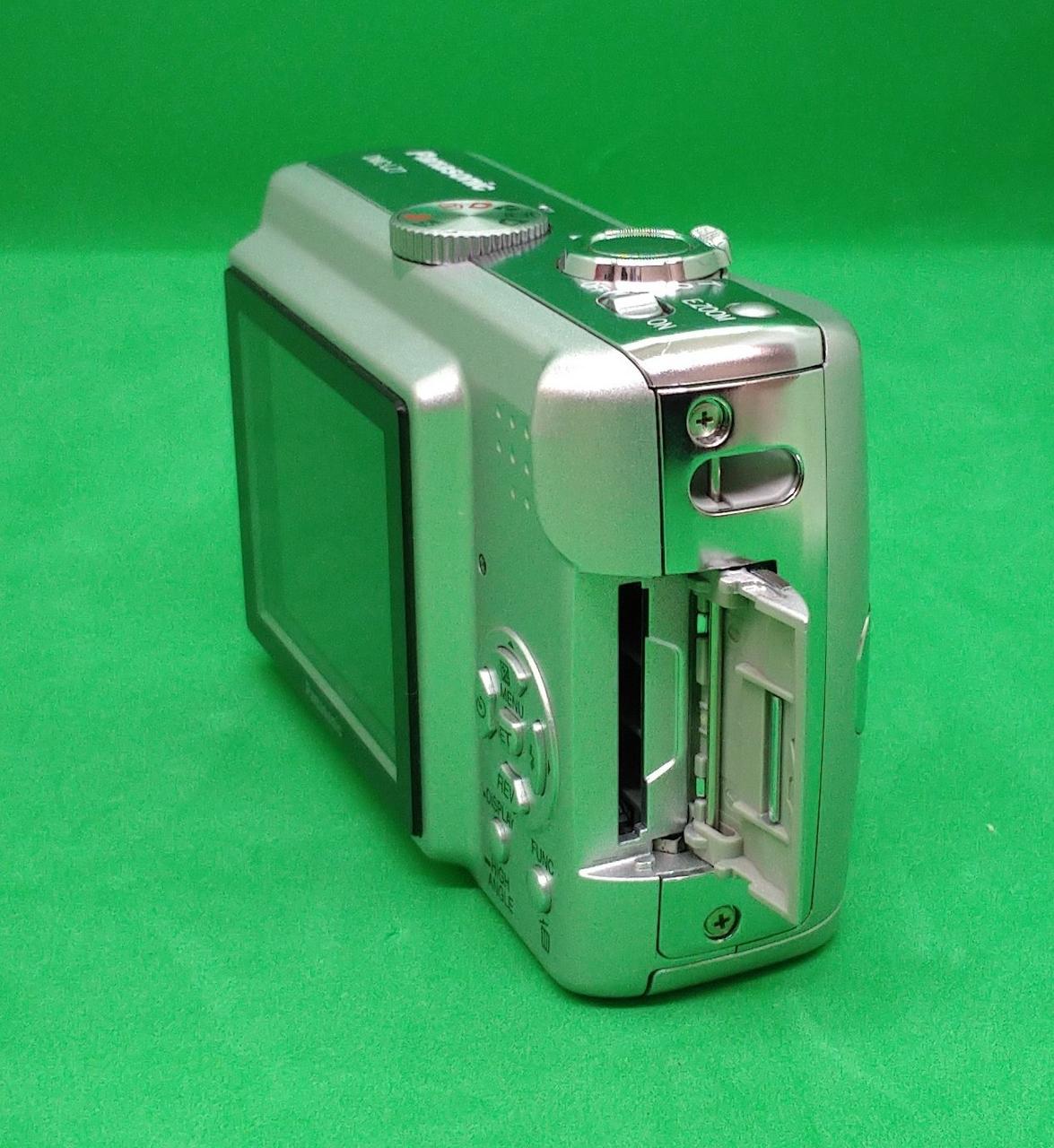 パナソニック デジタルビデオカメラ ライカ シルバー 1113-S5010h Amazon | パナソニック デジタルカメラ LUMIX (ルミックス) ZX1