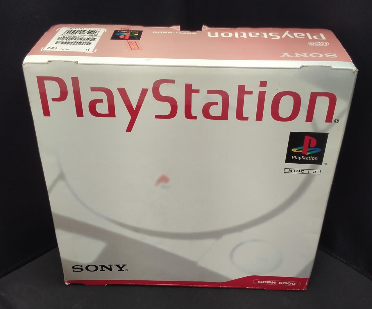 色褪せやキズ、シール貼られてたりします。