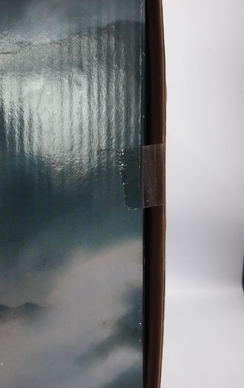 テープが劣化していますが、未開封品です