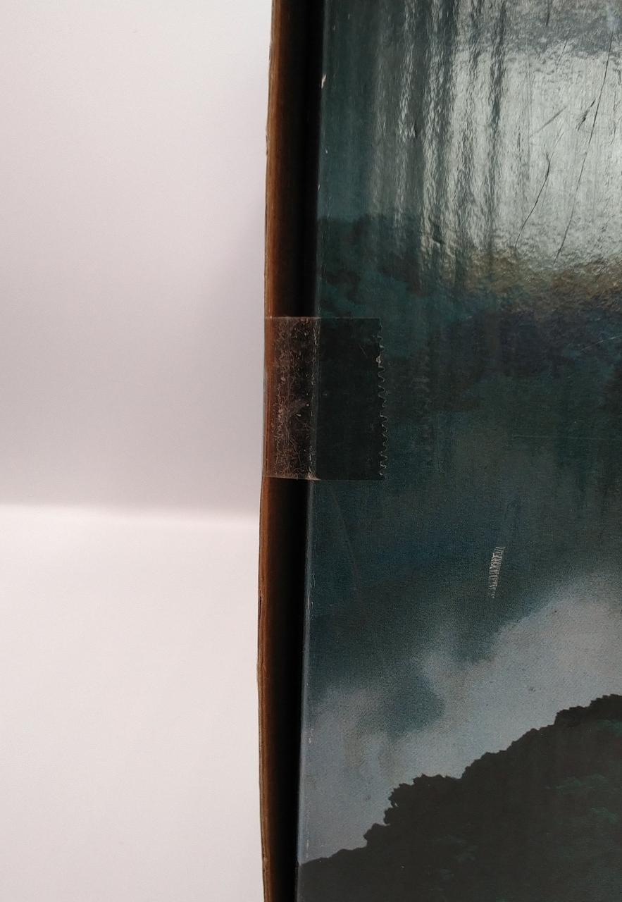 テープが劣化していますが、未開封品です