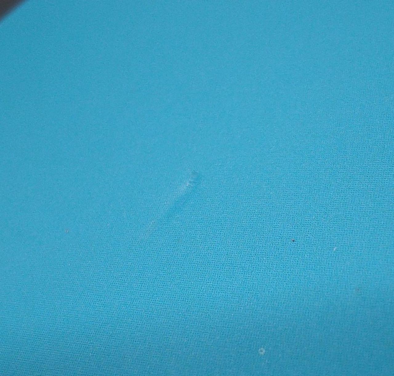 箱上部凹み傷あります