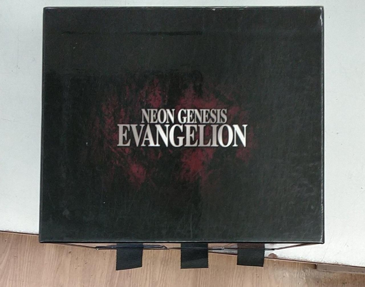 三面BOXの上面は側面よりキズが多いです