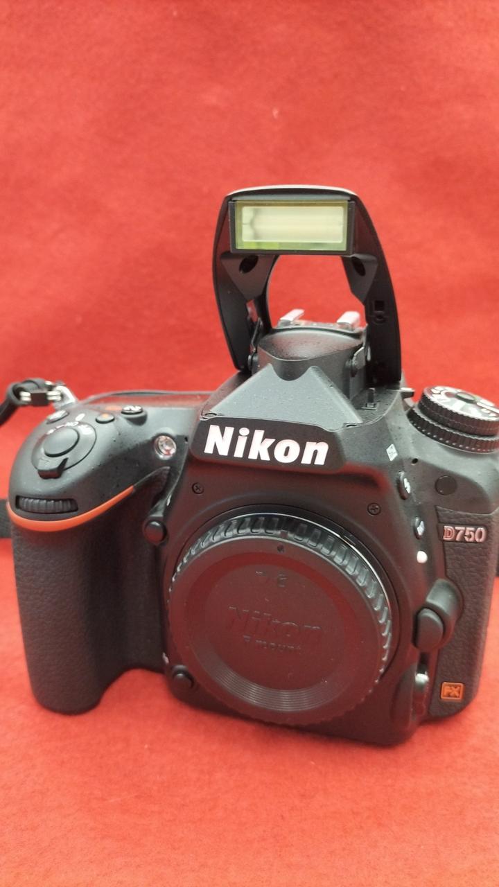 【良品】Nikon ニコン D750 デジタルカメラ 充電器付き #534 Nikon D7500 18-140 VR レンズキット 新品｜フジヤカメラ