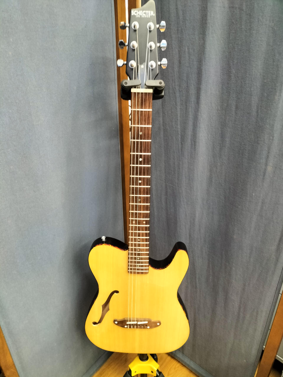 シェクター(SCHECTER)エレキギターHARDOFFオフモール(オフモ)2011130000020711