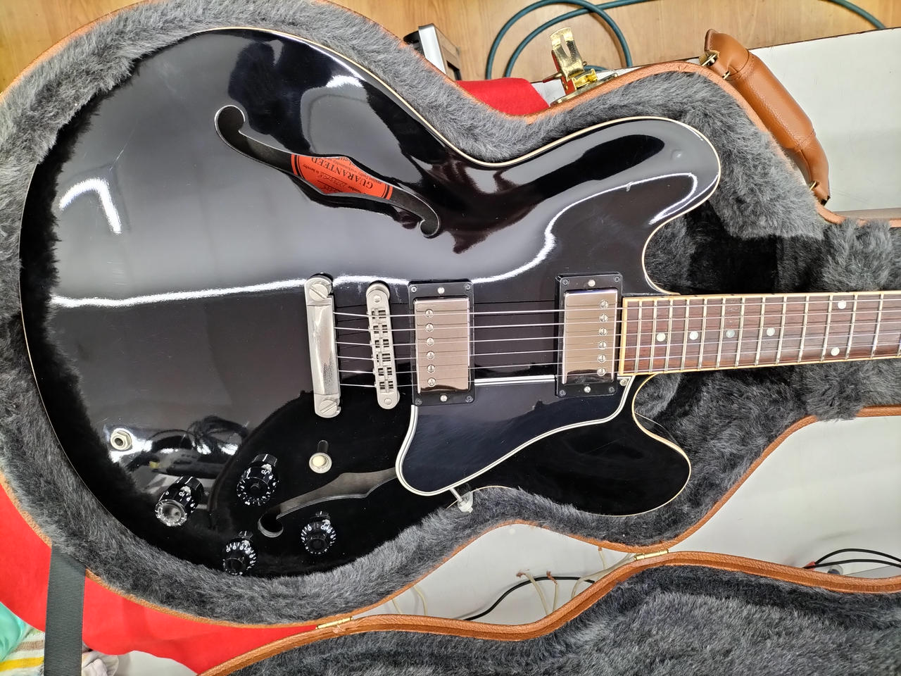 ノーブランド　GIBSONタイプ　セミアコースティック　エレキギター ギブソン(GIBSON)|セミアコースティック|HARDOFFオフモール