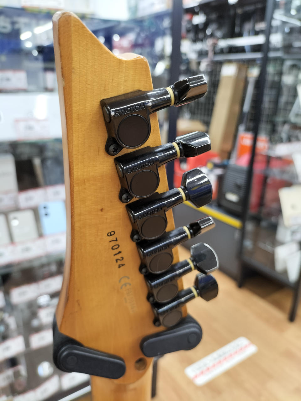 IBANEZ エレキギター RG f99 JAPAN シリアル IBANEZ エレキギター RG f99 JAPAN シリアル