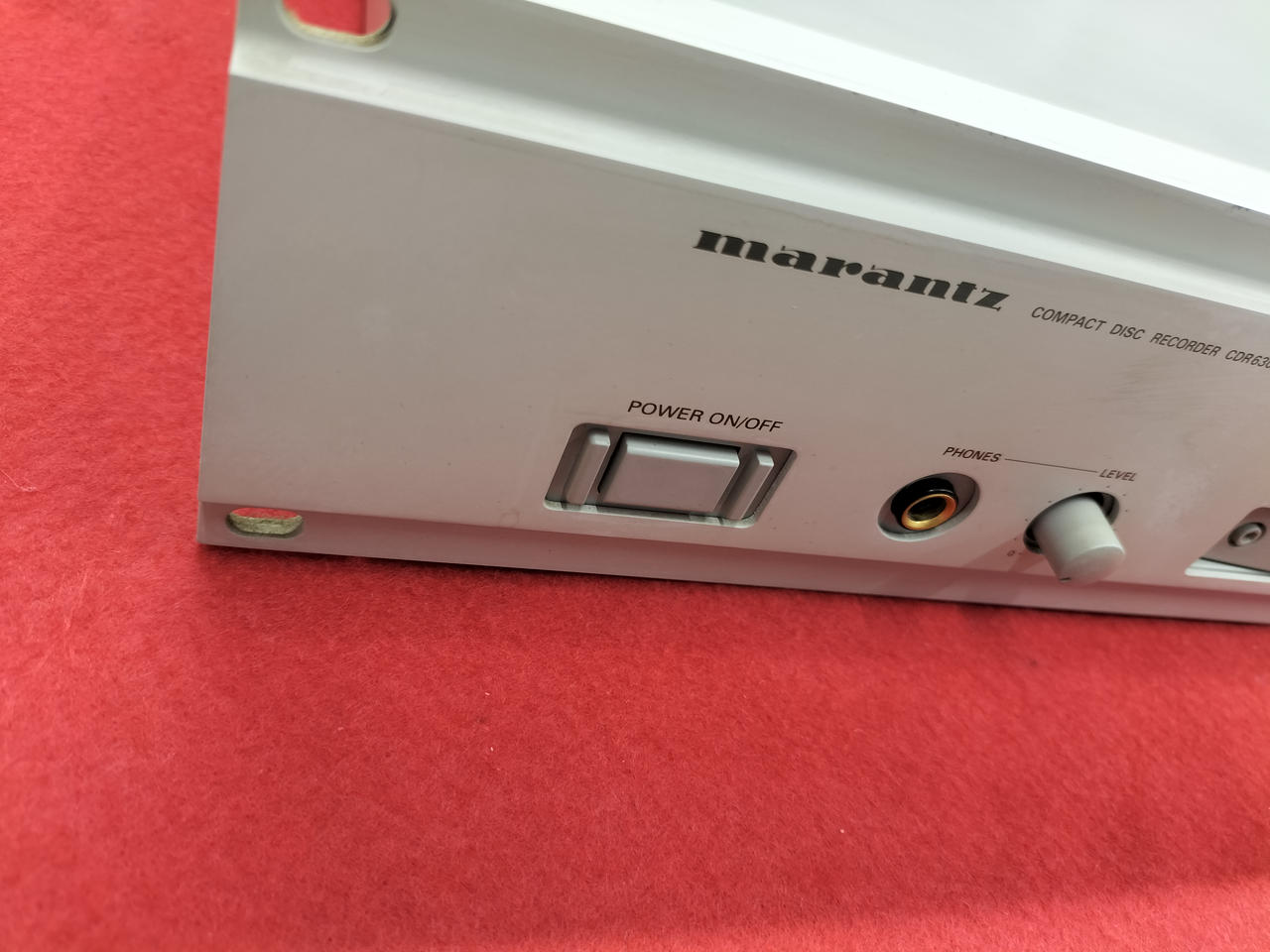 【美品】マランツ CDR630 業務用CDレコーダー Marantz MARANTZ(マランツ) CDR630 Professional CD-Rレコーダーの紹介を