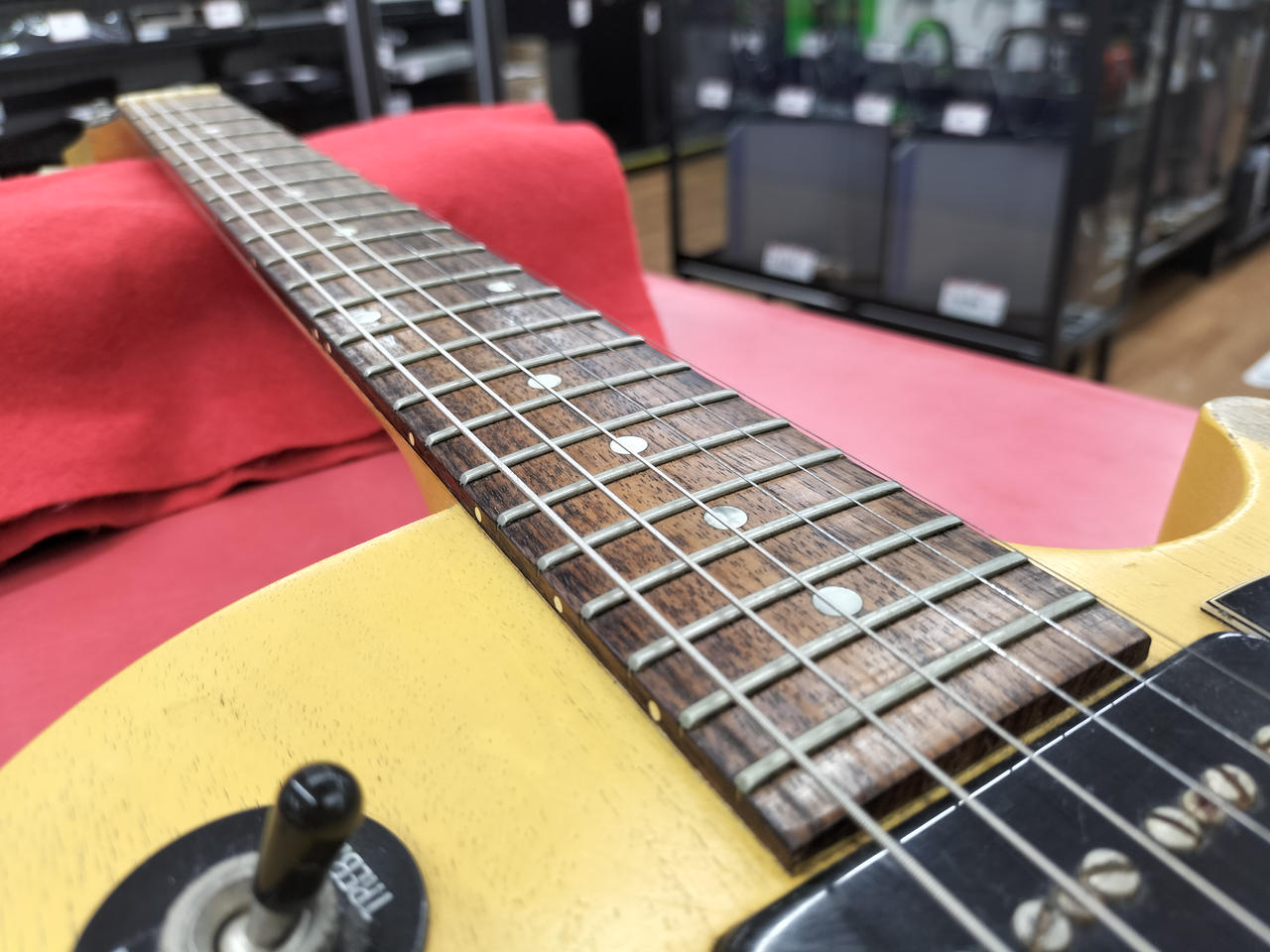 バートンBURTONイディオムiDiomギブソンGIBSONコラボボード未使用品 バートンBURTONイディオムiDiomギブソンGIBSONコラボボード未