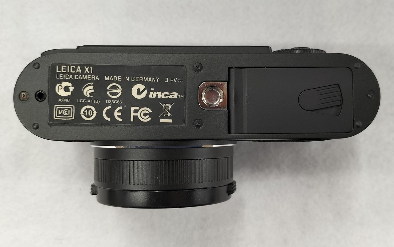 ライカ Leica デジタルカメラ X1 ブラック 箱付き ジャンク扱い Amazon | ライカ X1 ブラック | コンパクト 通販