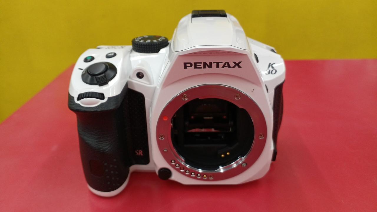ペンタックス / アサヒコウガクコウギョウ(PENTAX)|デジタル一眼ボディ