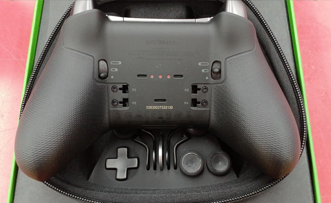 XBOX  ELITE SERIES 2 【中古品】 Microsoft Xbox Elite Series 2 Controller - SELL AS-IS FOR