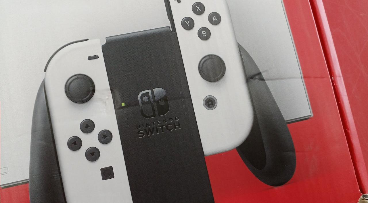 Nintendo Switch 有機ELモデル 完品 ＋SDカード265GB Nintendo Switch 有機ELモデル」にも高速microSDカードが有効！6