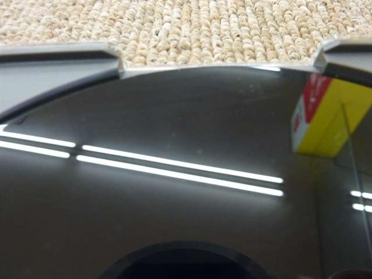 ややすり傷あります