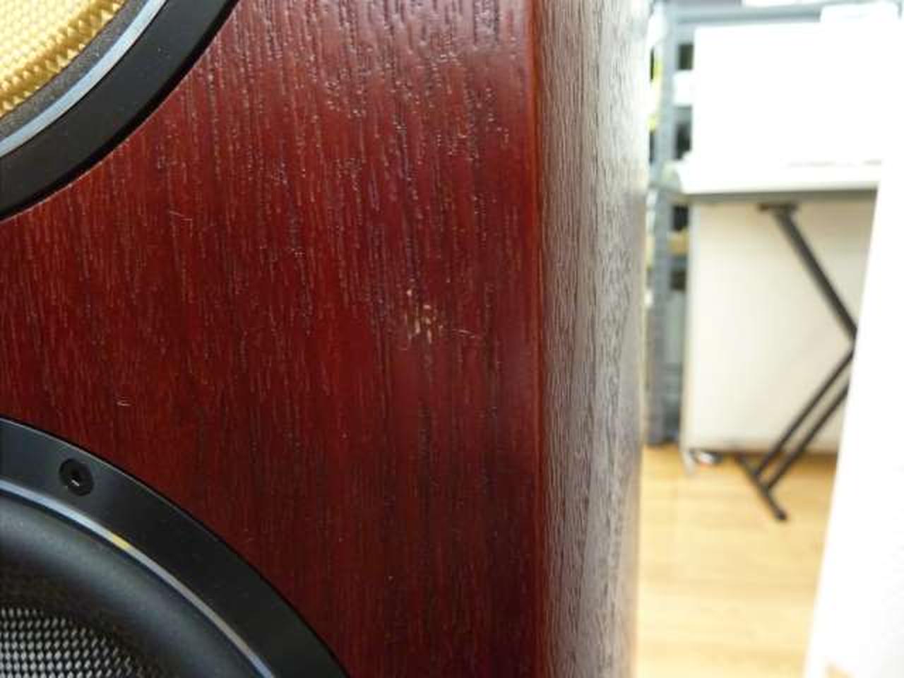 ネット、マグネット当たりに傷