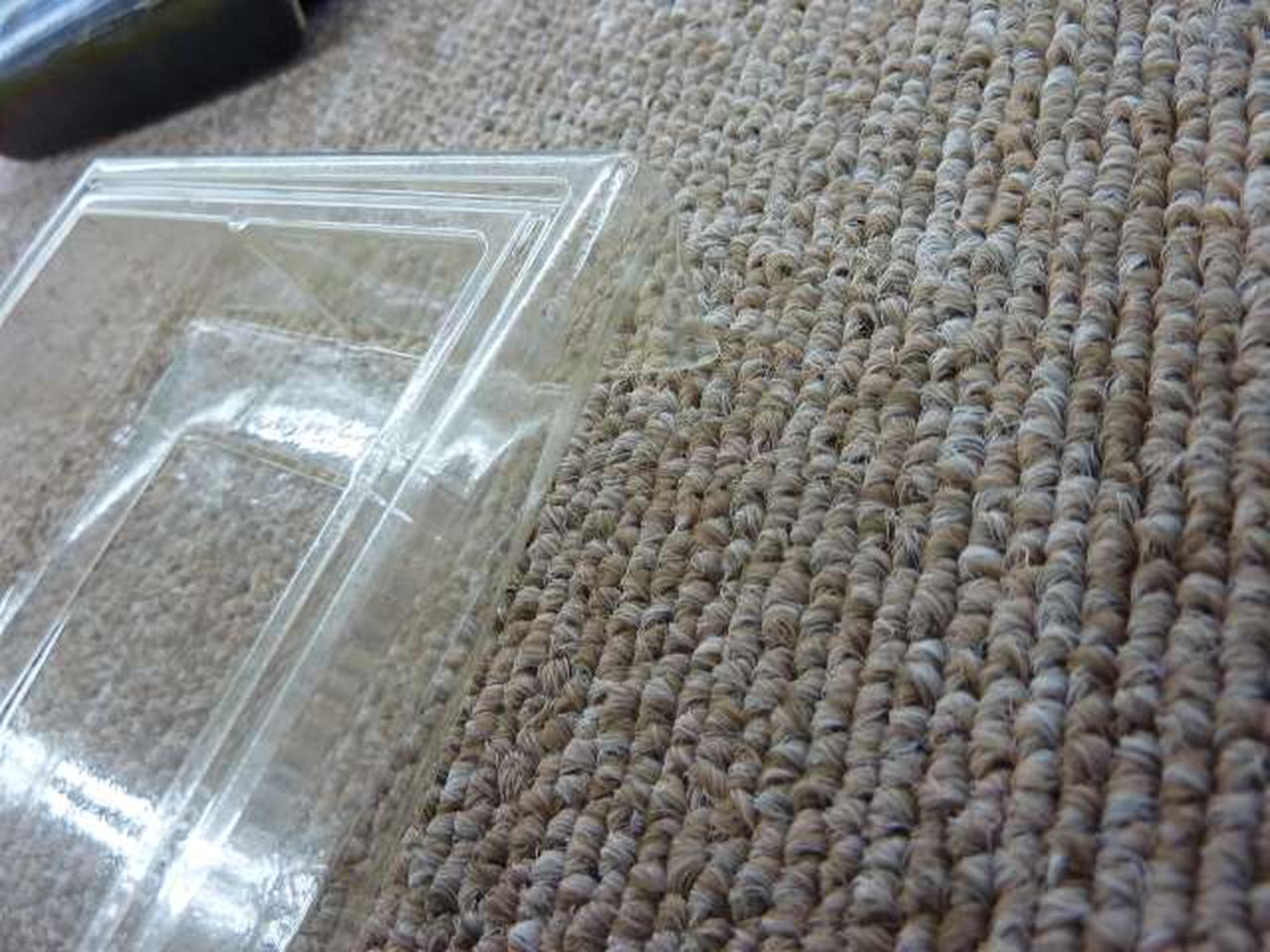 プラケース変形あり