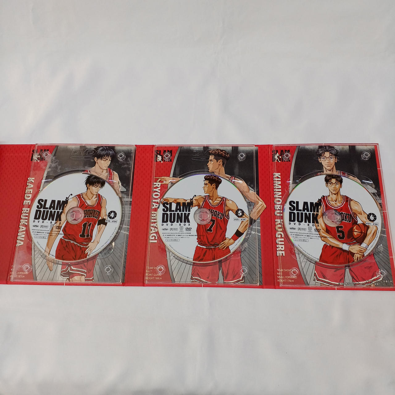 流川楓仕様　スラムダンク　DVD BOX Amazon.co.jp: SLAM DUNK DVD-BOX 流川楓 (背番号「11」) 仕様
