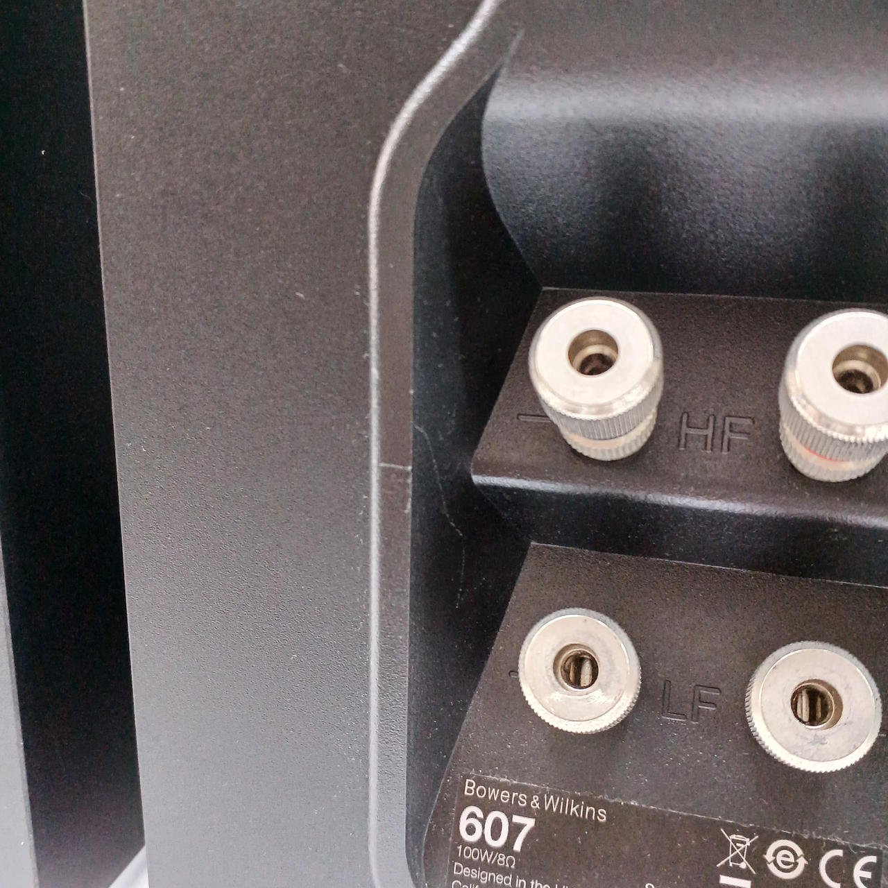 線状のキズあり