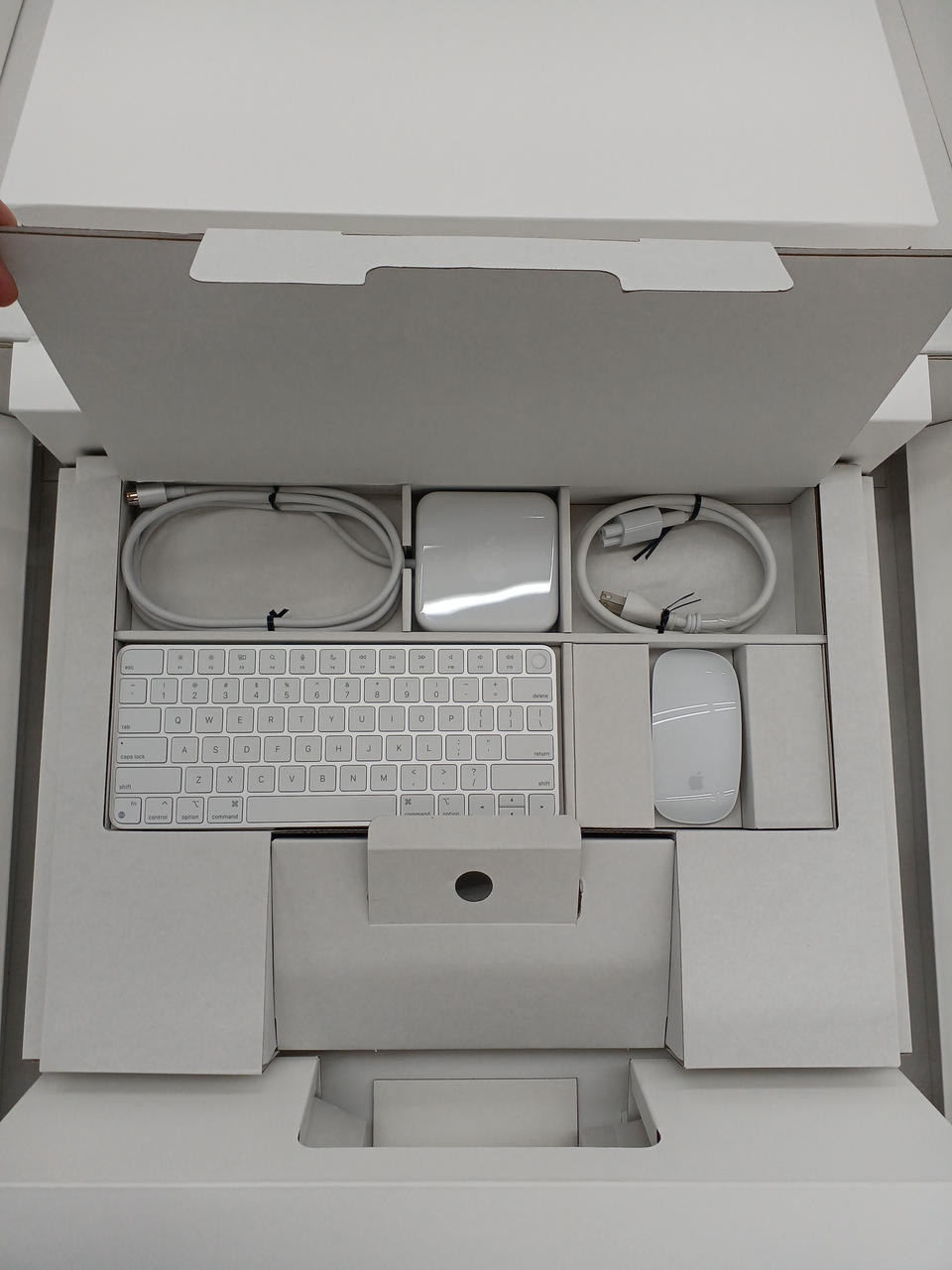 アップルコンピュータジャパン(APPLE)|IMAC (24インチ, M1, 2021