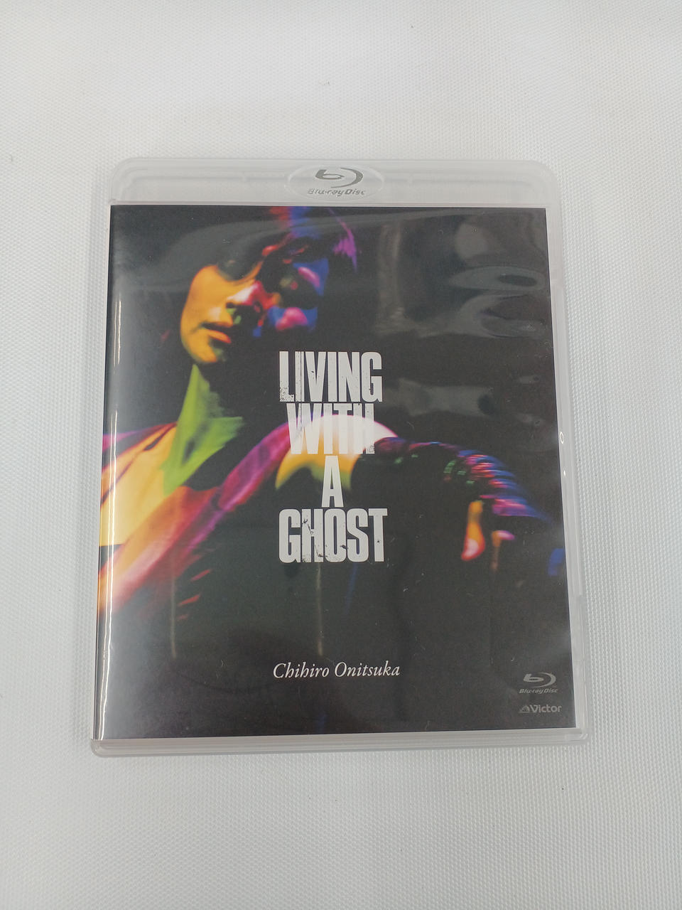 ビクターエンタテインメント|鬼束ちひろ LIVING WITH A GHOST