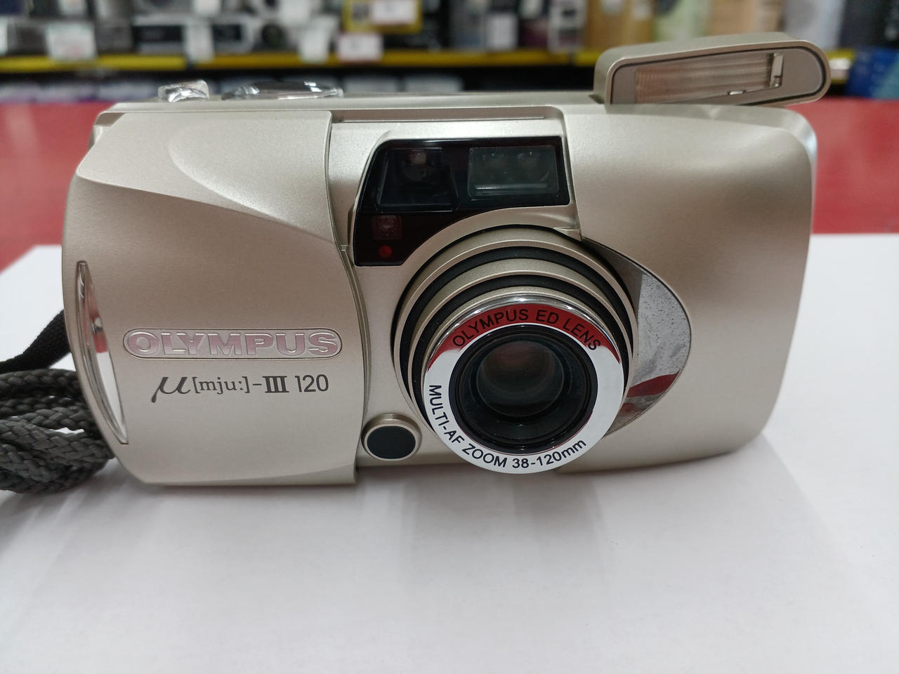 Olympus フィルムカメラ XA3 XA11 ストロボ付 XA3：カプセルカメラXA：カメラ製品：オリンパス