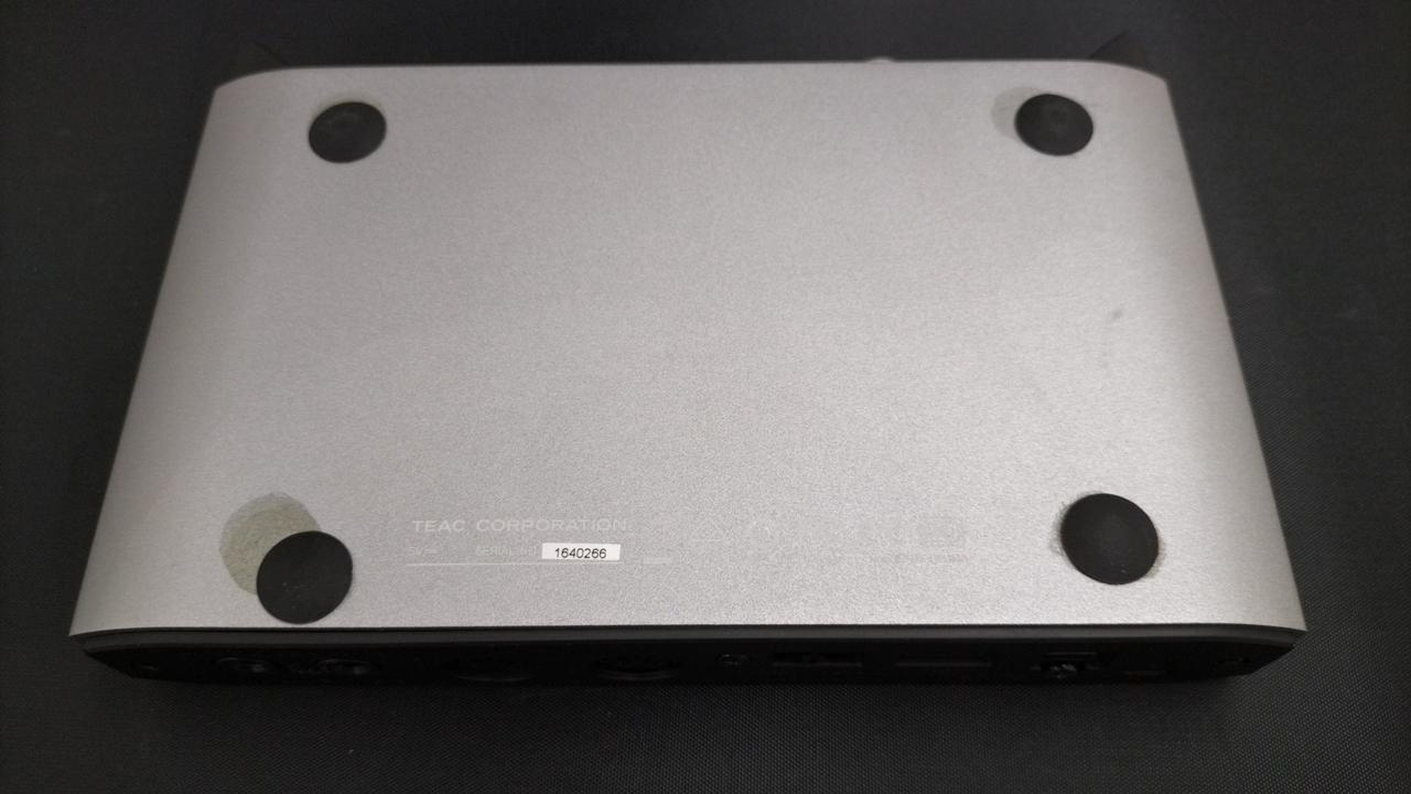 ゴムがすこしズレています。