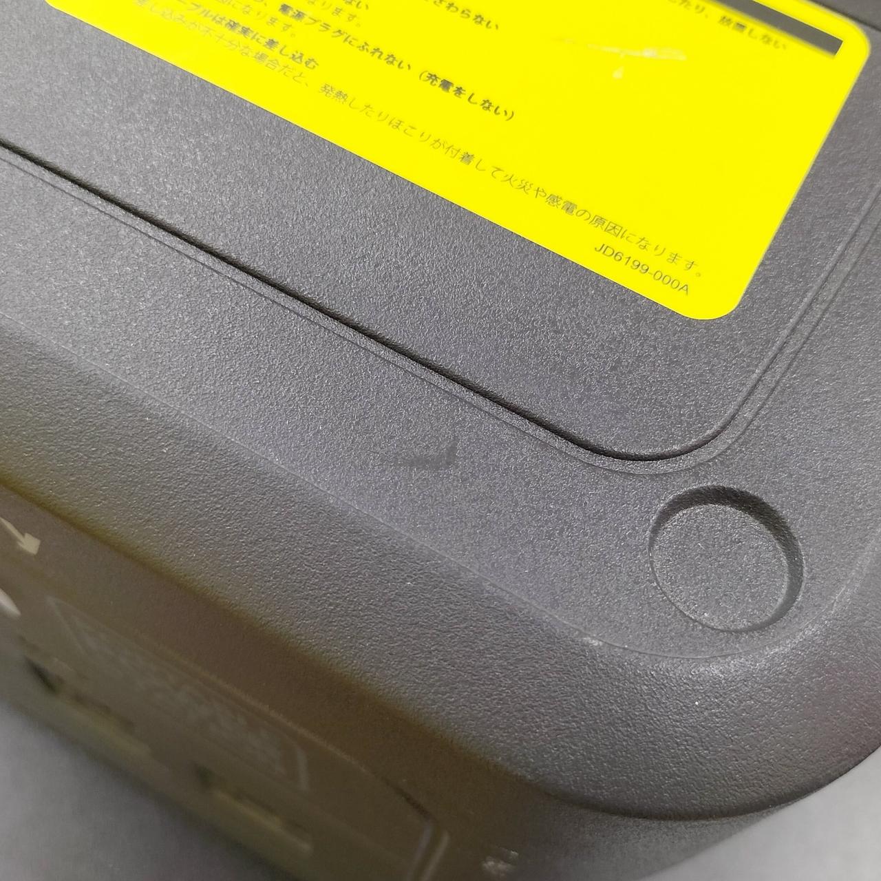 キズあります。