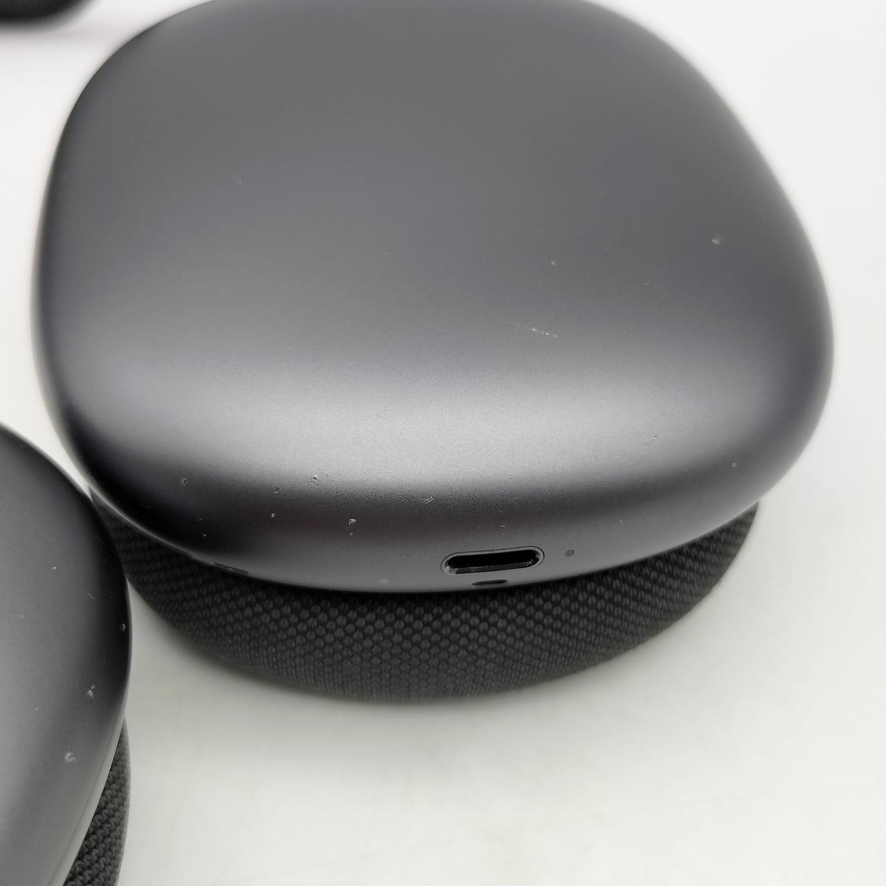 キズあります。