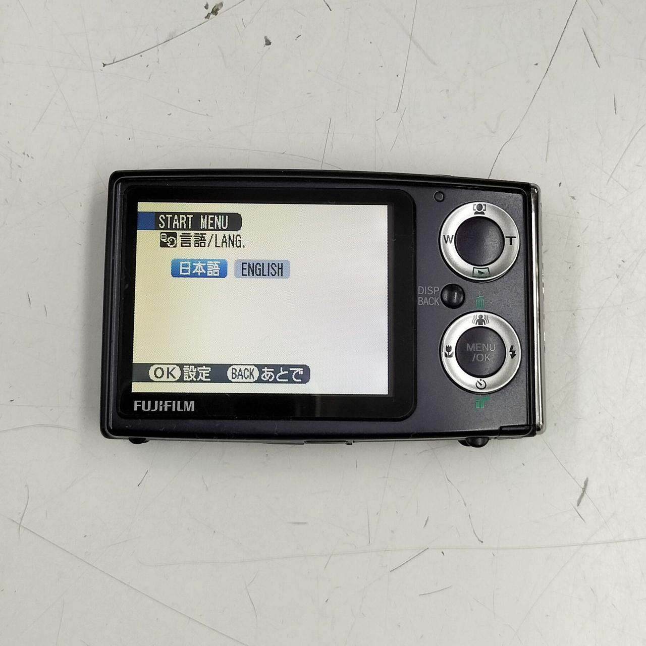 左側 変色あります