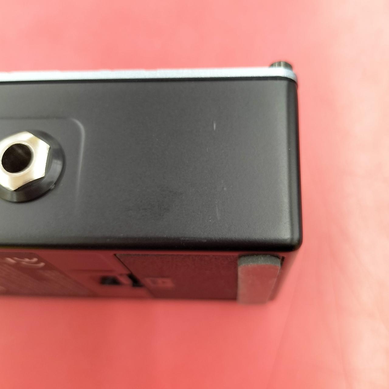 キズあります。