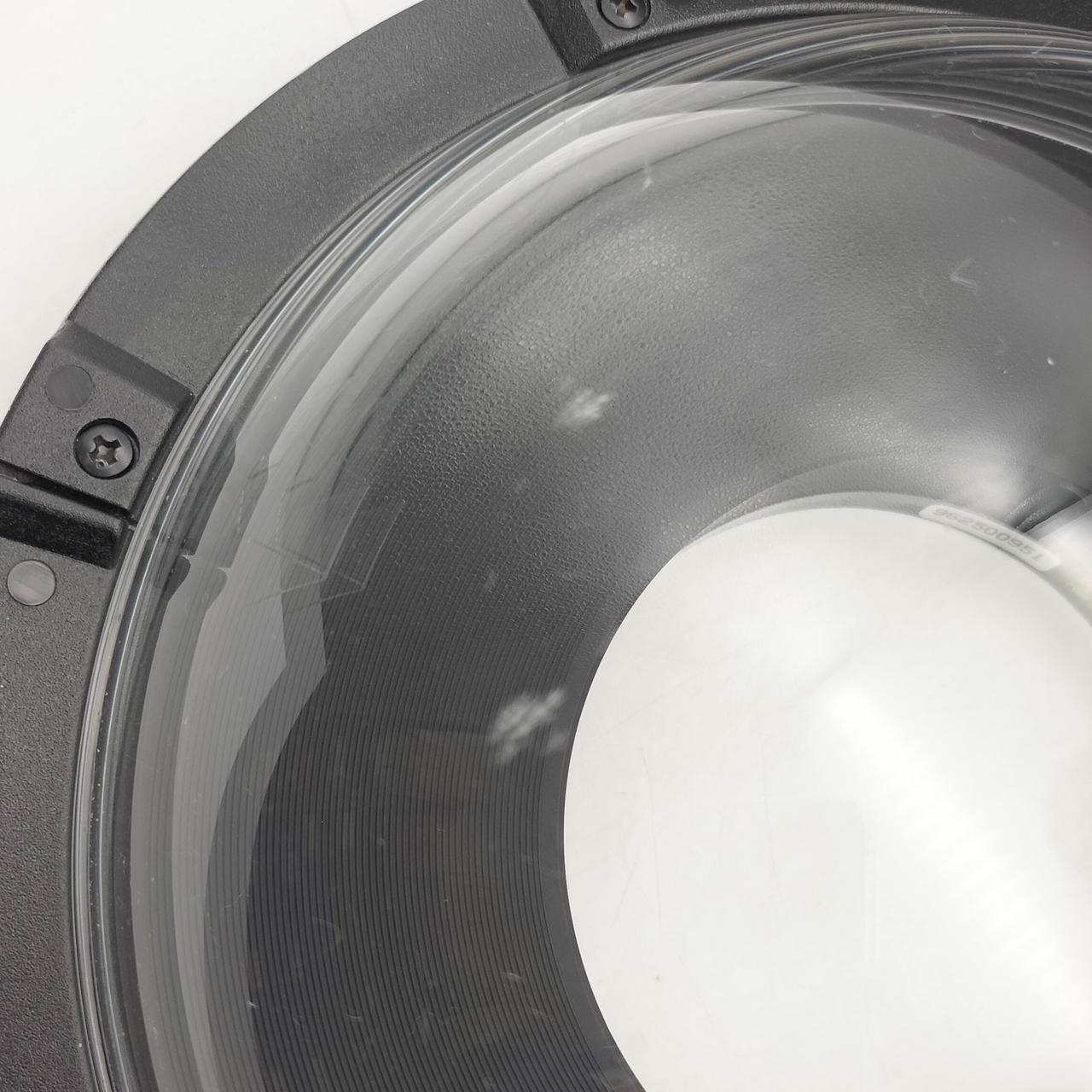 キズあります。